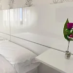 Hotel Avelina 2*