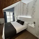 Avelina Hotel 2*
