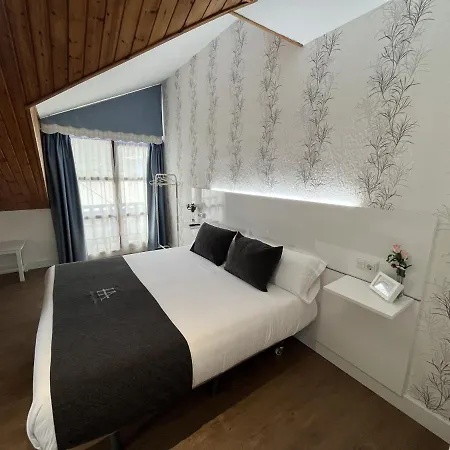 Avelina Hotel 2*