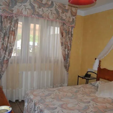 Hotel Avelina Onís